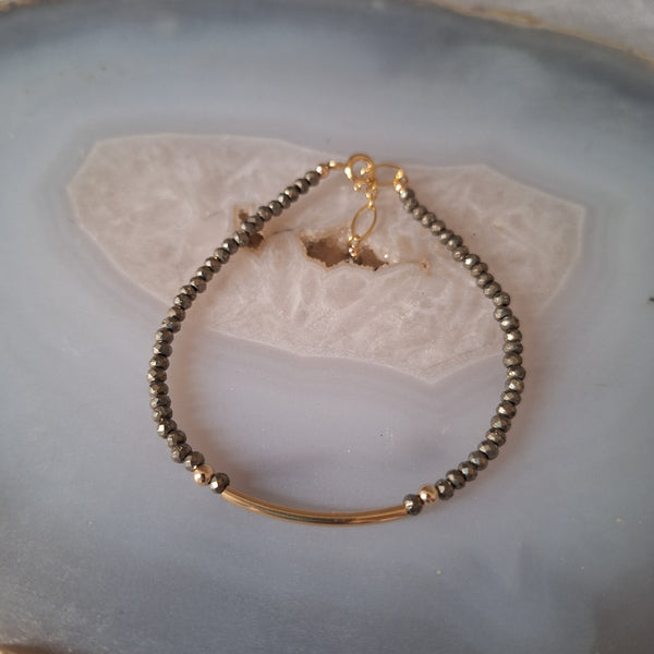 Pyriet armband met goud element