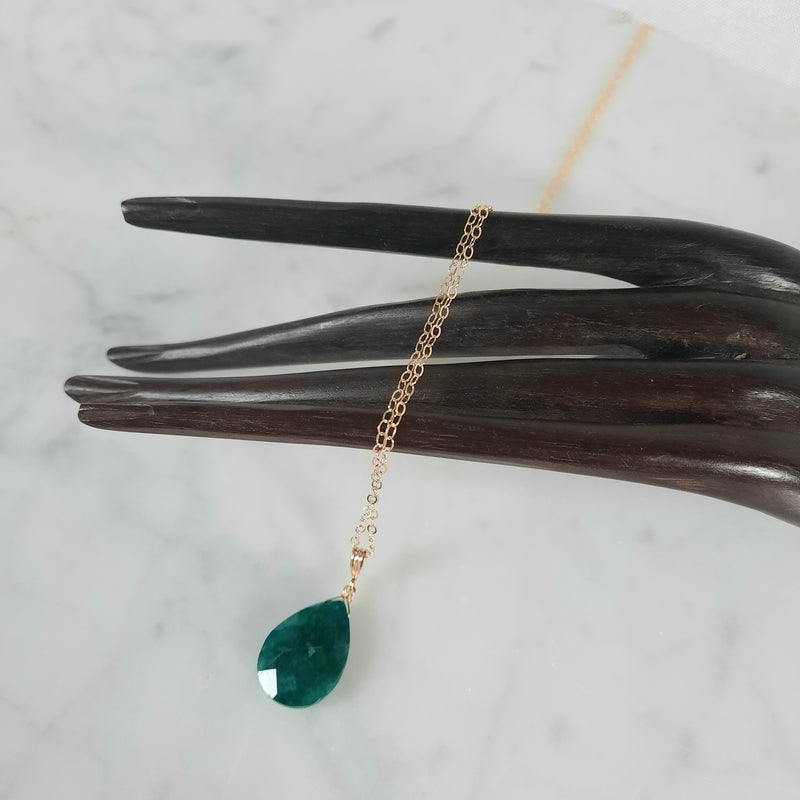 Ketting met losse hanger smaragd edelsteen